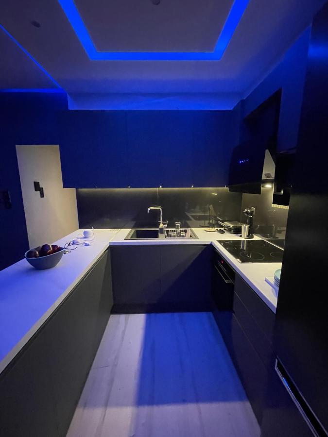 Luxury 3 Bedroom Apartment In Kiato Center Zewnętrze zdjęcie